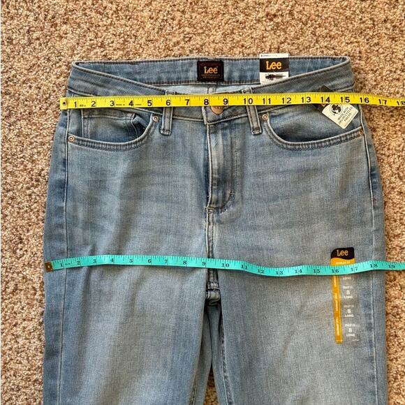 NWT - LEE faded Blue Jeans, size 8 TALL/LONG; straight leg - Picture 4 of 10